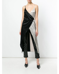 Черное платье-футляр от Ssheena