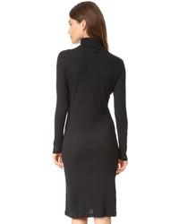 Черное платье от Petit Bateau