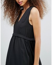 Черное платье от d.RA