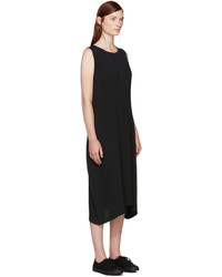 Черное платье от Issey Miyake