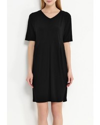 Черное платье от Evans