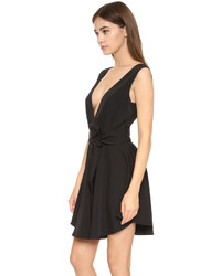 Черное платье от Finders Keepers