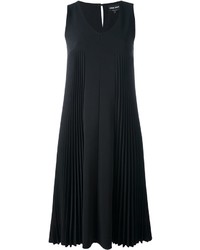 Черное платье от Giorgio Armani