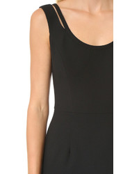 Черное платье от Black Halo