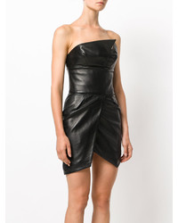 Черное платье от Alexandre Vauthier