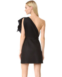 Черное платье от Jacquemus