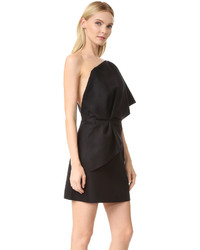 Черное платье от Jacquemus