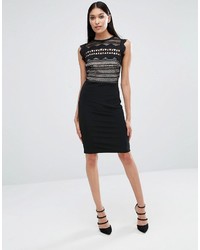 Черное платье от Lipsy