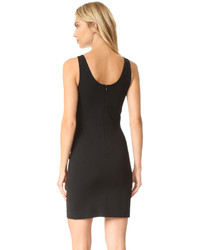 Черное платье от Versus