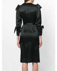Черное сатиновое платье-футляр от Simone Rocha