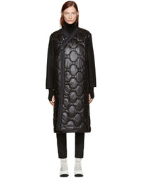 Женское черное стеганое пальто от Hyke