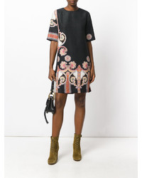 Черное шелковое платье прямого кроя от Etro