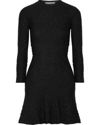 Черное шерстяное платье от Alexander McQueen