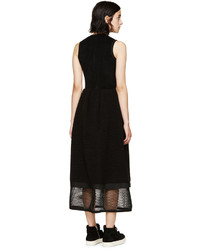 Черное шерстяное платье от Denis Gagnon