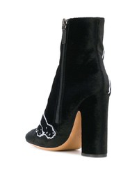 Черные бархатные ботильоны с вышивкой от Valentino