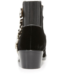 Черные бархатные ботильоны от Toga Pulla