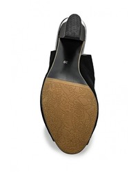 Черные босоножки на каблуке от Ascalini