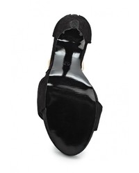 Черные босоножки на каблуке от Chic Nana