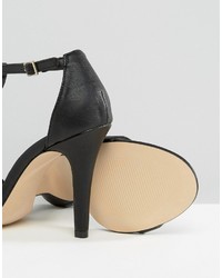 Черные босоножки на каблуке от Call it SPRING