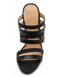 Черные босоножки на каблуке от Joe's Jeans