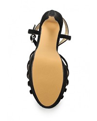 Черные босоножки на каблуке от Lola Blue