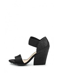 Черные босоножки на каблуке от Moleca