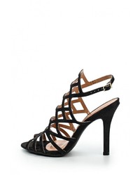 Черные босоножки на каблуке от Vizzano