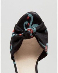 Черные босоножки на танкетке от Office