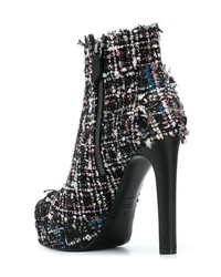 Черные ботильоны из плотной ткани от Casadei