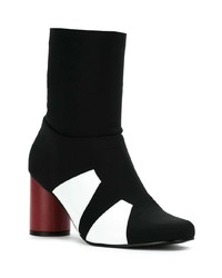 Черные ботильоны на резинке от Gloria Coelho
