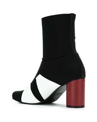 Черные ботильоны на резинке от Gloria Coelho