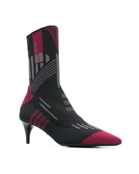 Черные ботильоны на резинке от Prada