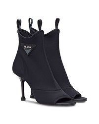 Черные ботильоны на резинке от Prada