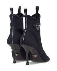 Черные ботильоны на резинке от Prada