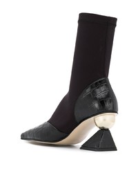 Черные ботильоны на резинке от Yuul Yie