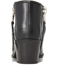 Черные ботильоны от Steven