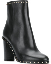 Черные ботильоны от Valentino