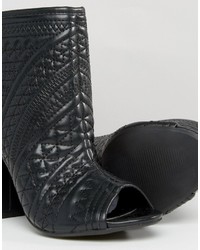 Черные ботильоны от Missguided