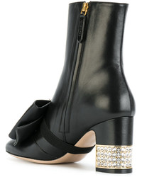 Черные ботильоны от Gucci