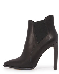 Черные ботильоны от Jeffrey Campbell