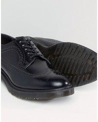 Черные ботинки броги от Dr. Martens