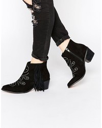 Женские черные ботинки от Miss KG