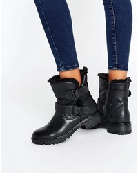 Женские черные ботинки от Miss KG