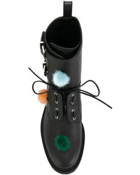 Женские черные ботинки от Fendi