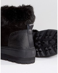 Женские черные ботинки от Sixty Seven