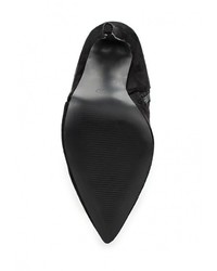 Черные ботфорты от Anne Michelle