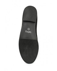 Черные ботфорты от Betsy