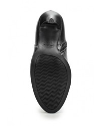 Черные ботфорты от Blink