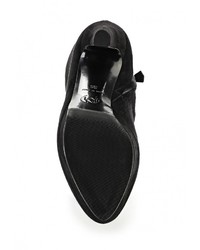 Черные ботфорты от Nando Muzi