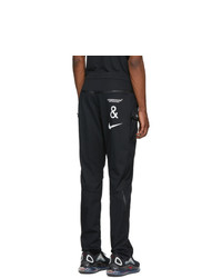 Черные брюки карго от Nike